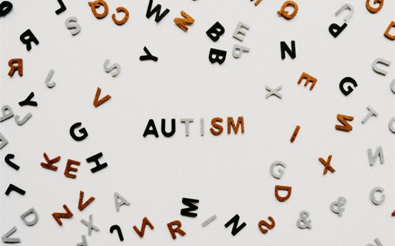 9 Useful Tips for Dating Someone with Autism