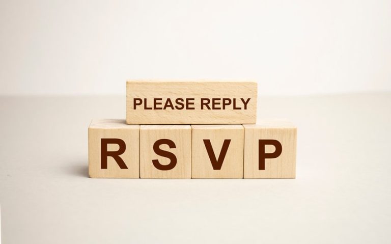 What to Say in an RSVP Text: 120 Polite Examples