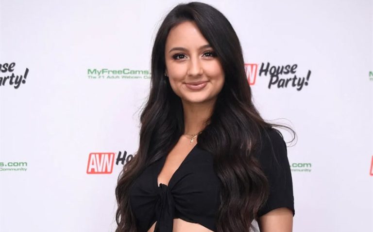 What You Should Know About Eliza Ibarra’s Age and Success